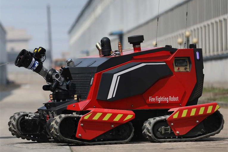 全地形消防机器人